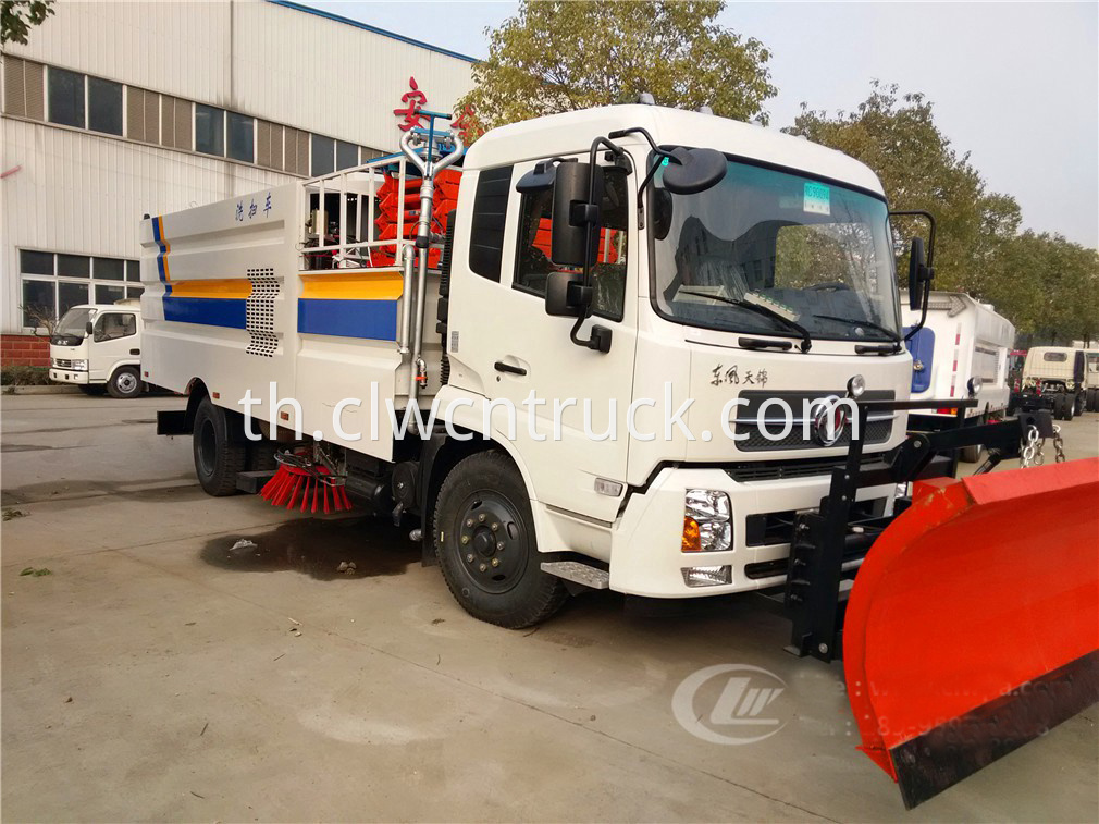 road sweeper truck companies 1